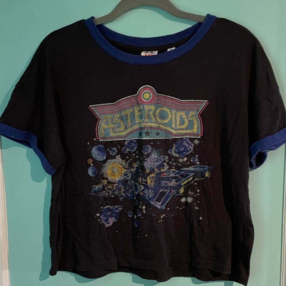 Vintage-style asteroids tee